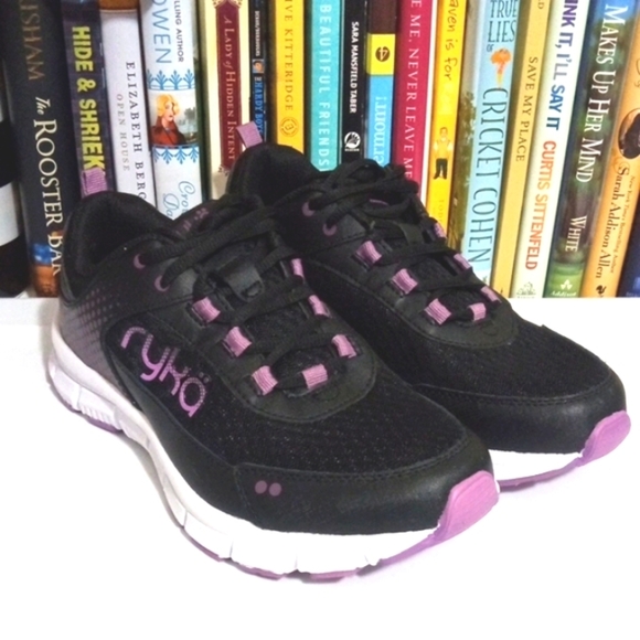 RYKA WOMEN'S BLACK AND PURPLE ATHLETIC SHOES RUNNING SHOES SIZE 7 NWOT - Picture 1 of 8